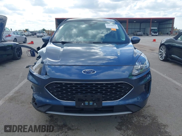 2020 Ford Escape SE z VIN 1FMCU0G64LUC77514, wystawiony jako IAAI lot #42198831 z przebiegiem 39 250 mil mil oraz . Historia ofert i sprzedaży dostępna na DreamBid. Obrazek 13.