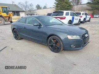 2009 Audi A5 with VIN WAUDK78T19A034813, listed as a IAAI auction lot 41786626 with 136,791 mi miles. Bid and sale history available at carsss.com. Image 1.
