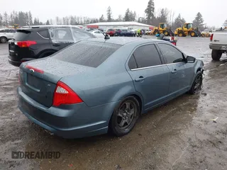 2011 Ford Fusion SE with VIN 3FAHP0HA2BR343753, listed as a IAAI auction lot 41659205 with 110,822 mi miles. Bid and sale history available at carsss.com. Image 4.