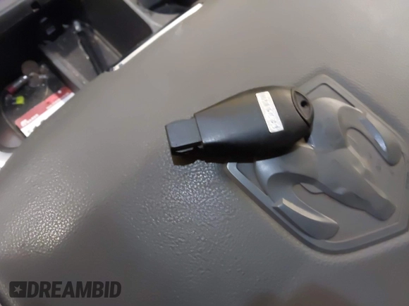 2018 Ram 2500 Big Horn with VIN 3C6UR5DLXJG233378, listed as a IAAI auction lot 41007365 with 96,371 mi miles. Bid and sale history available at carsss.com. Image 11.