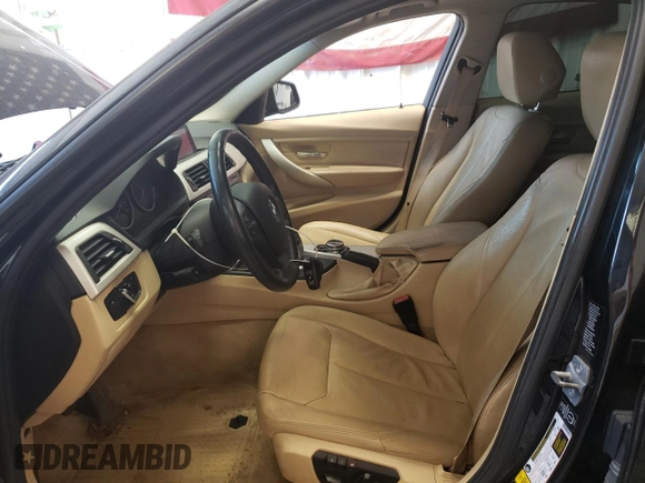 2014 BMW 3 Series 320i xDrive with VIN WBA3C3C53EP661742, listed as a Copart auction lot 62230775 with Not provided miles and Clean title. Bid and sale history available at DreamBid. Image 7.