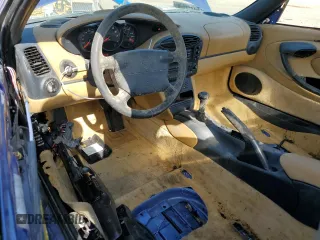 1998 Porsche Boxster с VIN WP0CA2989WU626453, выставлен на аукционе Copart как лот 54971925 с пробегом 116 461 миль миль и На запчасти • Non repairable. История ставок и продаж доступна на DreamBid. Изображение 8.