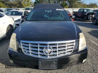 2011 Cadillac DTS Professional Funeral Coach z VIN 1GE8K8C68BU500096, wystawiony jako Copart lot #87599435 z przebiegiem 64 600 mil mil oraz Tytuł czysty. Historia ofert i sprzedaży dostępna na DreamBid. Obrazek 5.