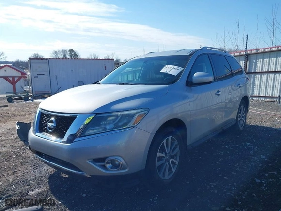 2016 Nissan Pathfinder S with VIN 5N1AR2MN5GC609858, listed as a IAAI auction lot 41293826 with 159,250 mi miles. Bid and sale history available at carsss.com. Image 2.
