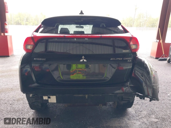 2019 Mitsubishi Eclipse Cross ES z VIN JA4AT3AA0KZ029642, wystawiony jako IAAI lot #42182240 z przebiegiem 144 028 mil mil oraz . Historia ofert i sprzedaży dostępna na DreamBid. Obrazek 17.