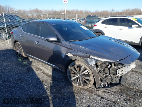 2019 Nissan Altima 2.5 Platinum with VIN 1N4BL4FW1KC174475, listed as a IAAI auction lot 41231692 with 93,048 mi miles. Bid and sale history available at carsss.com. Image 1.
