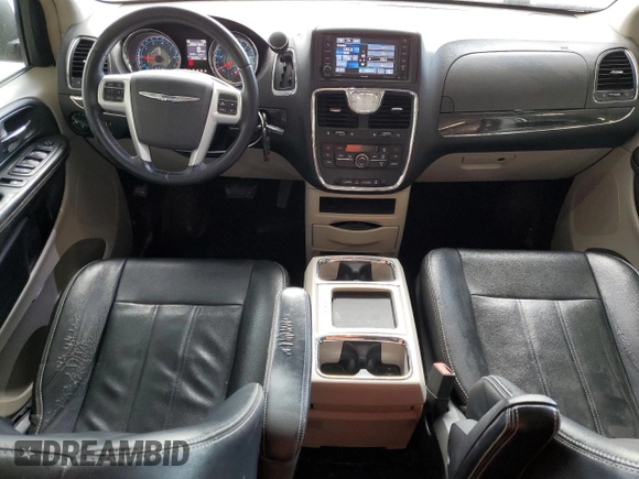 2016 Chrysler Town & Country Touring with VIN 2C4RC1BG7GR141596, listed as a Copart auction lot 53811085 with 126,280 mi miles and Clean Title. Bid and sale history available at DreamBid. Image 8.