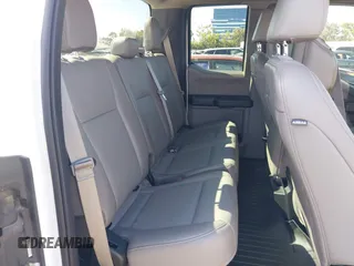 2018 Ford F-150 XL z VIN 1FTEX1CBXJFE23719, wystawiony jako IAAI lot #42606957 z przebiegiem 135 354 mil mil oraz . Historia ofert i sprzedaży dostępna na DreamBid. Obrazek 8.