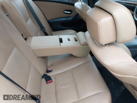 2010 BMW 5 Series 528i with VIN WBANU5C50AC442367, listed as a IAAI auction lot 41927679 with Not Provided miles and . Bid and sale history available at carsss.com. Image 8.