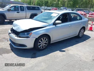 2012 Volkswagen Jetta SE with VIN 3VWDP7AJ8CM465069, listed as a IAAI auction lot 42202597 with 106,963 mi miles and . Bid and sale history available at DreamBid. Image 2.
