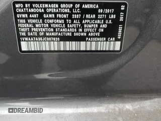 2018 Volkswagen Passat S z VIN 1VWAA7A35JC007820, wystawiony jako Copart lot #43833425 z przebiegiem 78 434 mil mil oraz Szkoda całkowita • Salvage title. Historia ofert i sprzedaży dostępna na DreamBid. Obrazek 12.