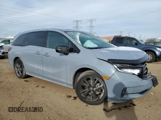 2023 Honda Odyssey Sport with VIN 5FNRL6H74PB059230, listed as a Copart auction lot 41531535 with 18,055 mi miles and Salvage Title. Bid and sale history available at carsss.com. Image 4.