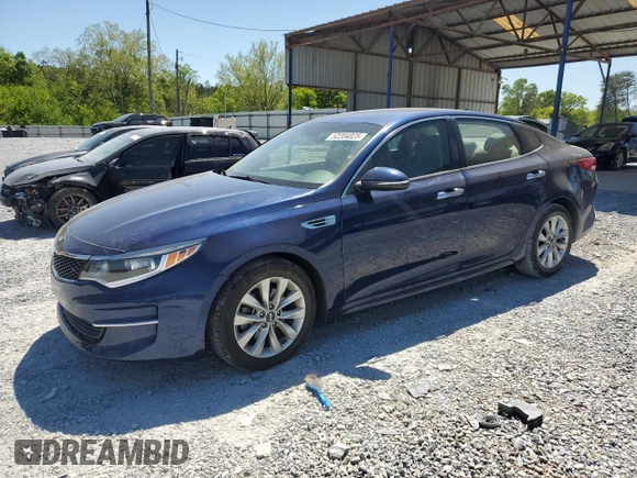 2018 Kia Optima LX z VIN 5XXGT4L39JG273618, wystawiony jako Copart lot #52204025 z przebiegiem 64 851 mil mil oraz Szkoda całkowita • Salvage title. Historia ofert i sprzedaży dostępna na DreamBid. Obrazek 1.