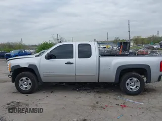 2012 Chevrolet Silverado 1500 LT with VIN 1GCRKSE79CZ217291, listed as a IAAI auction lot 42080663 with 250,090 mi miles. Bid and sale history available at carsss.com. Image 14.