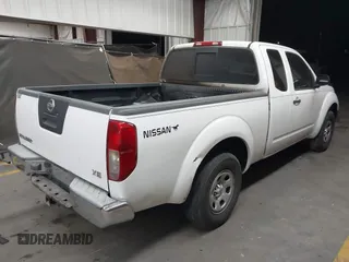 2005 Nissan Frontier XE with VIN 1N6BD06T95C449579, listed as a IAAI auction lot 41996897 with 194,404 mi miles and . Bid and sale history available at DreamBid. Image 4.