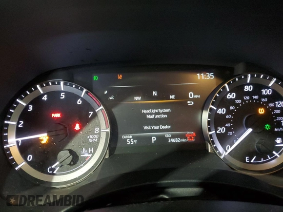 2024 Toyota Highlander LE z VIN 5TDKDRAH1RS537296, wystawiony jako Copart lot #57558595 z przebiegiem 34 682 mil mil oraz Czysty tytuł • Clean title. Historia ofert i sprzedaży dostępna na DreamBid. Obrazek 9.