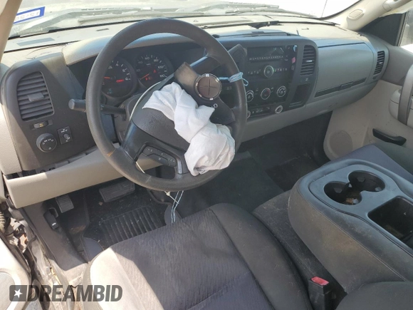 2011 GMC Sierra 1500 Work Truck z VIN 1GTR1TEX9BZ116050, wystawiony jako Copart lot #55281995 z przebiegiem 154 964 mil mil oraz Szkoda całkowita • Salvage title. Historia ofert i sprzedaży dostępna na DreamBid. Obrazek 8.