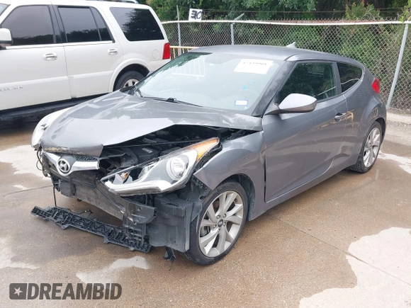 2016 Hyundai Veloster with VIN KMHTC6AD2GU300548, listed as a IAAI auction lot 42439901 with 134,012 mi miles and . Bid and sale history available at DreamBid. Image 2.