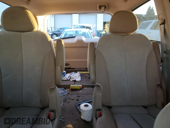 2011 Kia Sedona LX with VIN KNDMG4C72B6409873, listed as a Copart auction lot 78743494 with 137,161 mi miles and Clean Title. Bid and sale history available at carsss.com. Image 10.