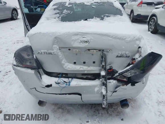 2009 Nissan Altima SL with VIN 1N4AL21E19N471243, listed as a IAAI auction lot 41174898 with 178,816 mi miles and . Bid and sale history available at DreamBid. Image 6.