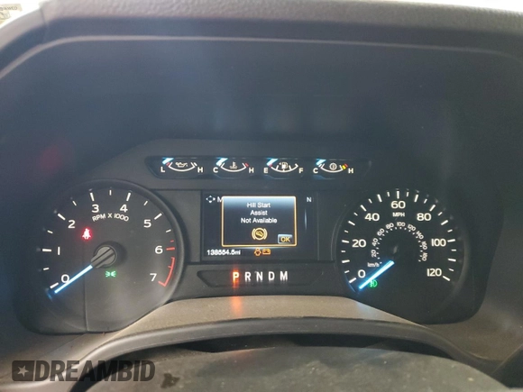 2018 Ford F-150 XL z VIN 1FTFX1E58JFE23648, wystawiony jako Copart lot #57620735 z przebiegiem 138 554 mil mil oraz Czysty tytuł • Clean title. Historia ofert i sprzedaży dostępna na DreamBid. Obrazek 9.