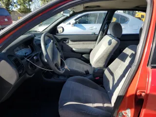 1995 Geo Prizm z VIN 1Y1SK5266SZ058383, wystawiony jako Copart lot #86238674 z przebiegiem 86 707 mil mil oraz Szkody całkowita. Historia ofert i sprzedaży dostępna na DreamBid. Obrazek 7.