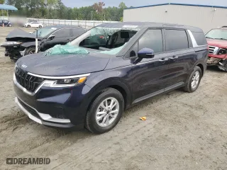 2024 Kia Carnival LX with VIN KNDNB4H33R6442142, listed as a Copart auction lot 71405804 with 3,056 mi miles and Salvage Title. Bid and sale history available at carsss.com. Image 1.