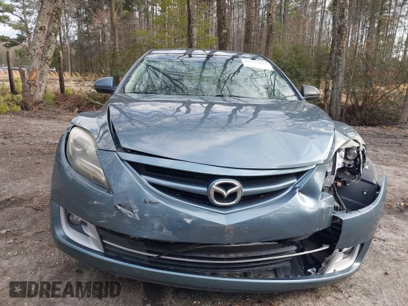 2012 Mazda Mazda6 i Touring with VIN 1YVHZ8DH2C5M22117, listed as a IAAI auction lot 41737825 with 202,048 mi miles. Bid and sale history available at carsss.com. Image 12.