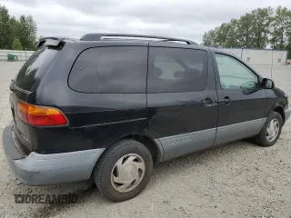 1998 Toyota Sienna LE with VIN 4T3ZF13C4WU016157, listed as a Copart auction lot 58354384 with 271,266 mi miles and Clean Title. Bid and sale history available at carsss.com. Image 3.