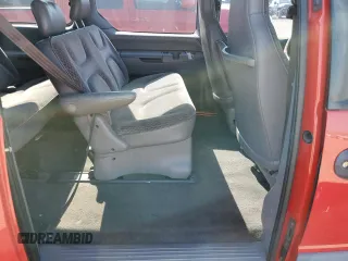 2000 Dodge Caravan with VIN 2B4FP25BXYR887004, listed as a Copart auction lot 70891414 with 230,535 mi miles and Salvage Title. Bid and sale history available at carsss.com. Image 12.