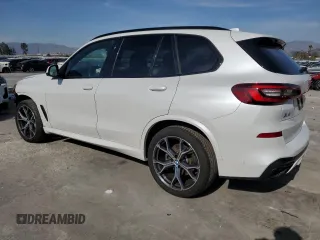 2022 BMW X5 sDrive40i with VIN 5UXCR4C0XN9N25946, listed as a Copart auction lot 45899015 with 34,286 mi miles and Salvage Title. Bid and sale history available at carsss.com. Image 2.