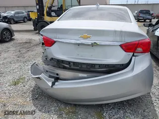 2016 Chevrolet Impala LT with VIN 2G1115S36G9117628, listed as a IAAI auction lot 41260452 with 135,105 mi miles. Bid and sale history available at carsss.com. Image 16.