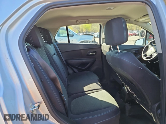 2015 Chevrolet Trax LS with VIN 3GNCJPSB7FL212690, listed as a Copart auction lot 54598765 with 103,676 mi miles and Salvage Title. Bid and sale history available at DreamBid. Image 11.