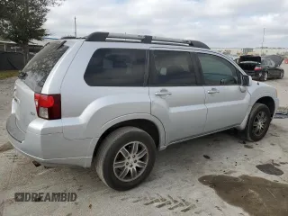 2008 Mitsubishi Endeavor SE with VIN 4A4MN31S08E022074, listed as a Copart auction lot 43822295 with 178,142 mi miles and Salvage Title. Bid and sale history available at carsss.com. Image 3.