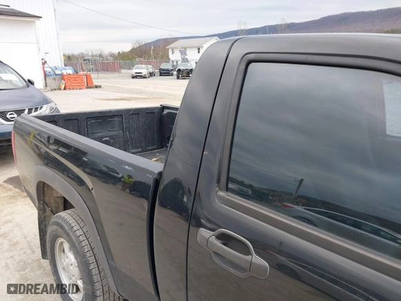 2006 Chevrolet Colorado LT w/1LT with VIN 1GCDT146268260617, listed as a IAAI auction lot 41893925 with 206,864 mi miles. Bid and sale history available at carsss.com. Image 8.