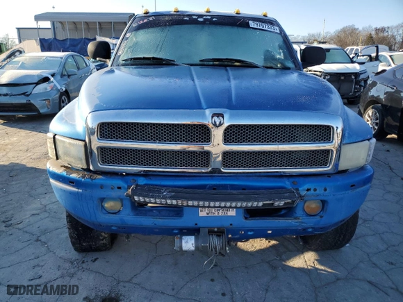 1998 Dodge Ram 1500 with VIN 3B7HF13Z9WG213938, listed as a Copart auction lot 79797373 with 100 mi miles and Clean Title. Bid and sale history available at carsss.com. Image 5.