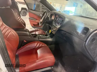 2021 Dodge Charger SRT Hellcat Widebody z VIN 2C3CDXL93MH662407, wystawiony jako Copart lot #58264615 z przebiegiem 56 012 mil mil oraz Czysty tytuł • Clean title. Historia ofert i sprzedaży dostępna na DreamBid. Obrazek 5.
