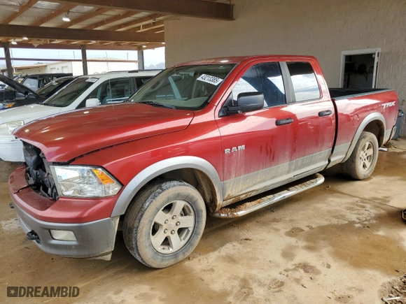 2009 Dodge Ram 1500 SLT with VIN 1D3HB18P79S744997, listed as a Copart auction lot 43213385 with 267,871 mi miles and Salvage Title. Bid and sale history available at carsss.com. Image 1.