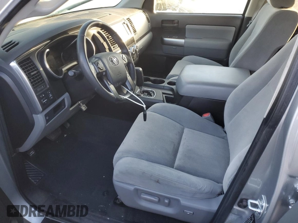 2020 Toyota Sequoia SR5 with VIN 5TDBY5G17LS174999, listed as a Copart auction lot 88127315 with 24,743 mi miles and Salvage Title. Bid and sale history available at carsss.com. Image 7.