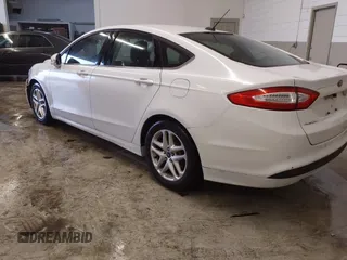2013 Ford Fusion SE with VIN 3FA6P0H78DR268040, listed as a IAAI auction lot 41524125 with 172,712 mi miles. Bid and sale history available at carsss.com. Image 3.