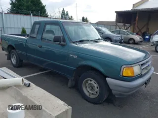 1996 Ford Ranger XL with VIN 1FTCR14A3TPA04986, listed as a IAAI auction lot 41928315 with 228,120 mi miles. Bid and sale history available at carsss.com. Image 1.