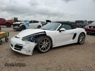 2013 Porsche Boxster with VIN WP0CA2A85DS110160, listed as a Copart auction lot 63689574 with 32,678 mi miles and Salvage Title. Bid and sale history available at carsss.com. Image 1.