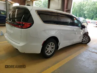 2025 Chrysler Pacifica Select with VIN 2C4RC1BG2SR553241, listed as a Copart auction lot 57602525 with Not provided miles and Non repairable. Bid and sale history available at DreamBid. Image 3.