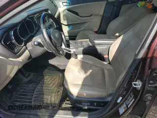 2013 Kia Optima EX z VIN 5XXGN4A77DG138576, wystawiony jako Copart lot #57203965 z przebiegiem 201 406 mil mil oraz Szkoda całkowita • Salvage title. Historia ofert i sprzedaży dostępna na DreamBid. Obrazek 7.