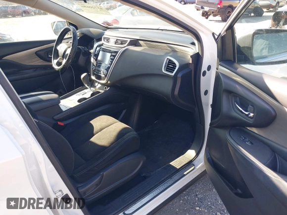 2017 Nissan Murano S with VIN 5N1AZ2MH5HN180348, listed as a IAAI auction lot 41720686 with 82,759 mi miles and . Bid and sale history available at DreamBid. Image 5.