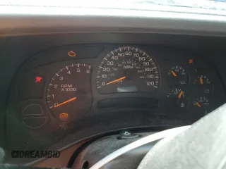 2005 Chevrolet Suburban LS with VIN 3GNFK16Z45G217822, listed as a Copart auction lot 74721784 with 0 mi miles and Non Repairable. Bid and sale history available at carsss.com. Image 9.