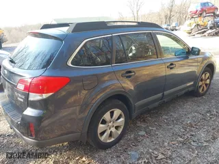 2011 Subaru Outback 2.5i Prem AWP with VIN 4S4BRBCC9B3404749, listed as a IAAI auction lot 41790051 with 171,834 mi miles. Bid and sale history available at carsss.com. Image 4.