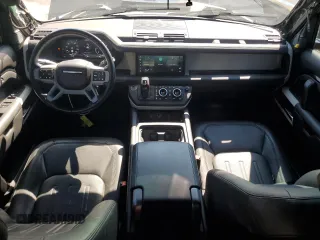 2022 Land Rover Defender with VIN SALEWERU0N2087281, listed as a Copart auction lot 67636814 with 25,546 mi miles and Salvage title. Bid and sale history available at DreamBid. Image 8.
