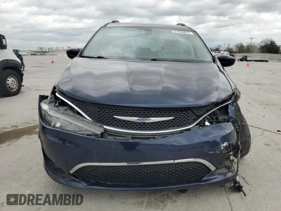 2018 Chrysler Pacifica Touring L with VIN 2C4RC1BG4JR204001, listed as a Copart auction lot 51656875 with 166,354 mi miles and Salvage Title. Bid and sale history available at DreamBid. Image 5.