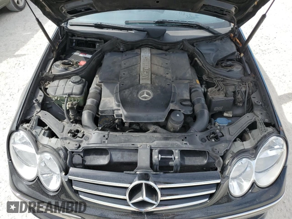 2004 Mercedes-Benz CLK 500 z VIN WDBTK75G04T005692, wystawiony jako Copart lot #77038514 z przebiegiem 125 997 mil mil oraz Szkoda całkowita • Salvage title. Historia ofert i sprzedaży dostępna na DreamBid. Obrazek 11.